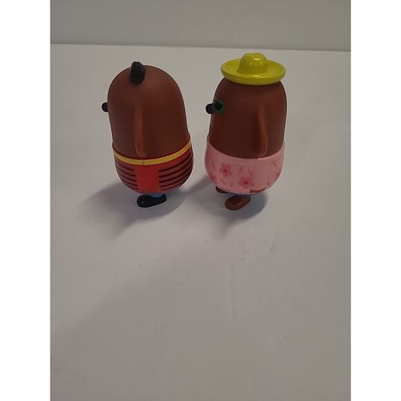 Hey Duggee Toy Plastic Figures - Lot of 2 - Pre-Owned - Picture 3 of 9